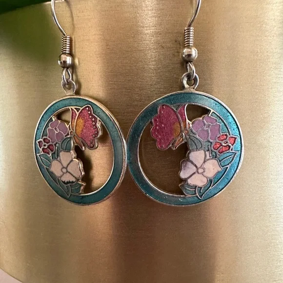 Vintage earrings - Picture 2 of 3